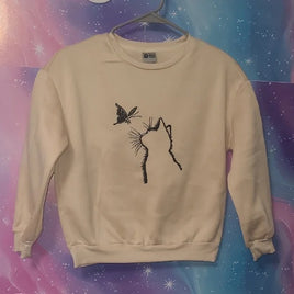 size 10 Cream Warm Sweatshirt with Cat and Butterfly Design